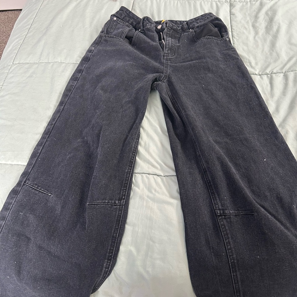 Black Wide-Leg Jeans